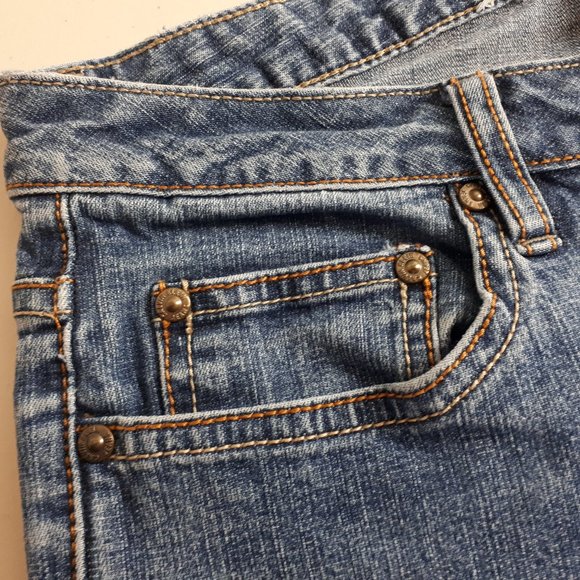 Calvin Klein Vintage Medium Wash Mid-rise Bootcut Jeans - Picture 3 of 16